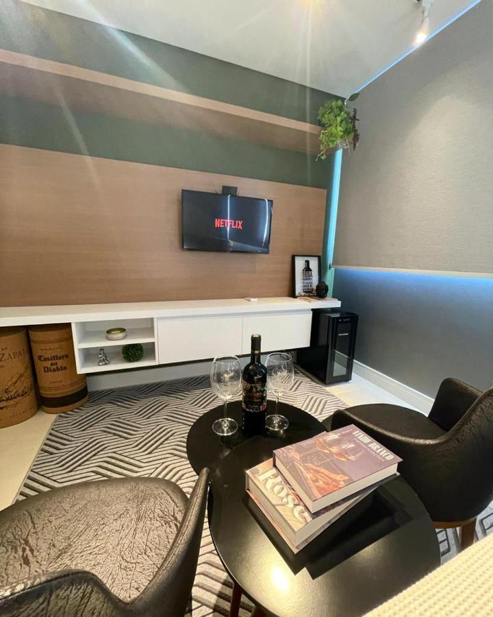 Bento Gonçalves Apartamento Tematico Luxo Mundo Do Vinho! מראה חיצוני תמונה